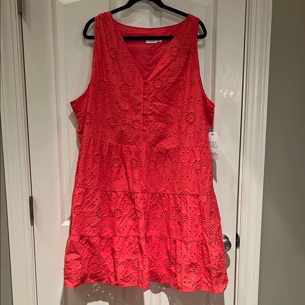 Women’s 2x Time and Tru cute eyelet sundress.